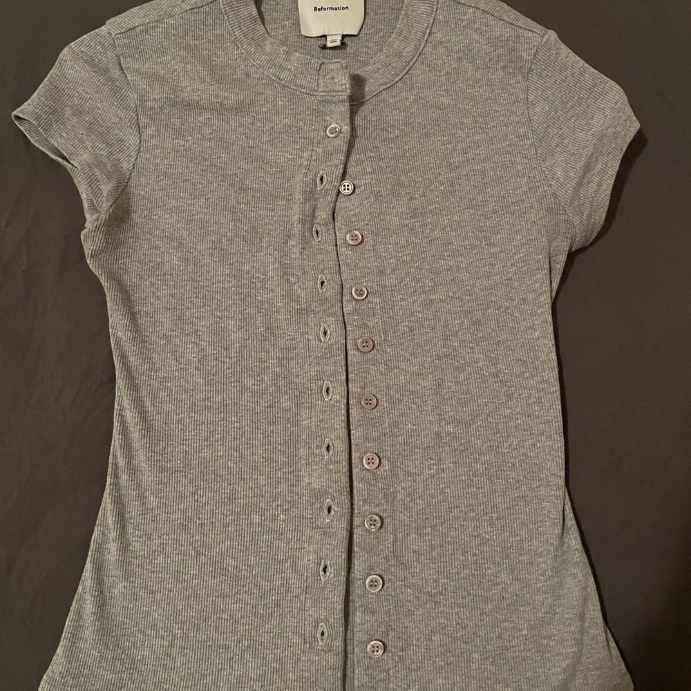 Reformation Light Gray Ribbed Button-Front Tee - image 1